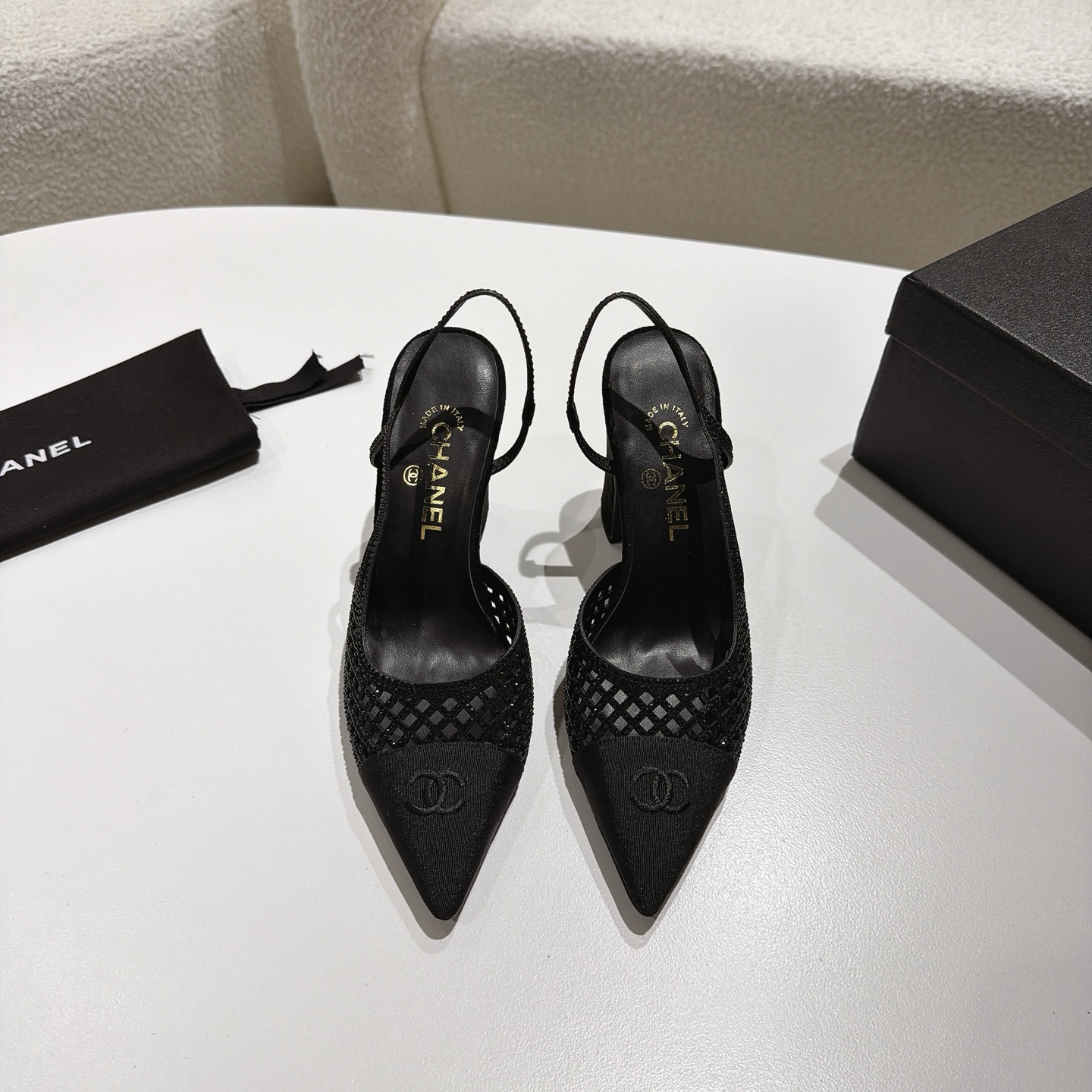 Sandals in Black