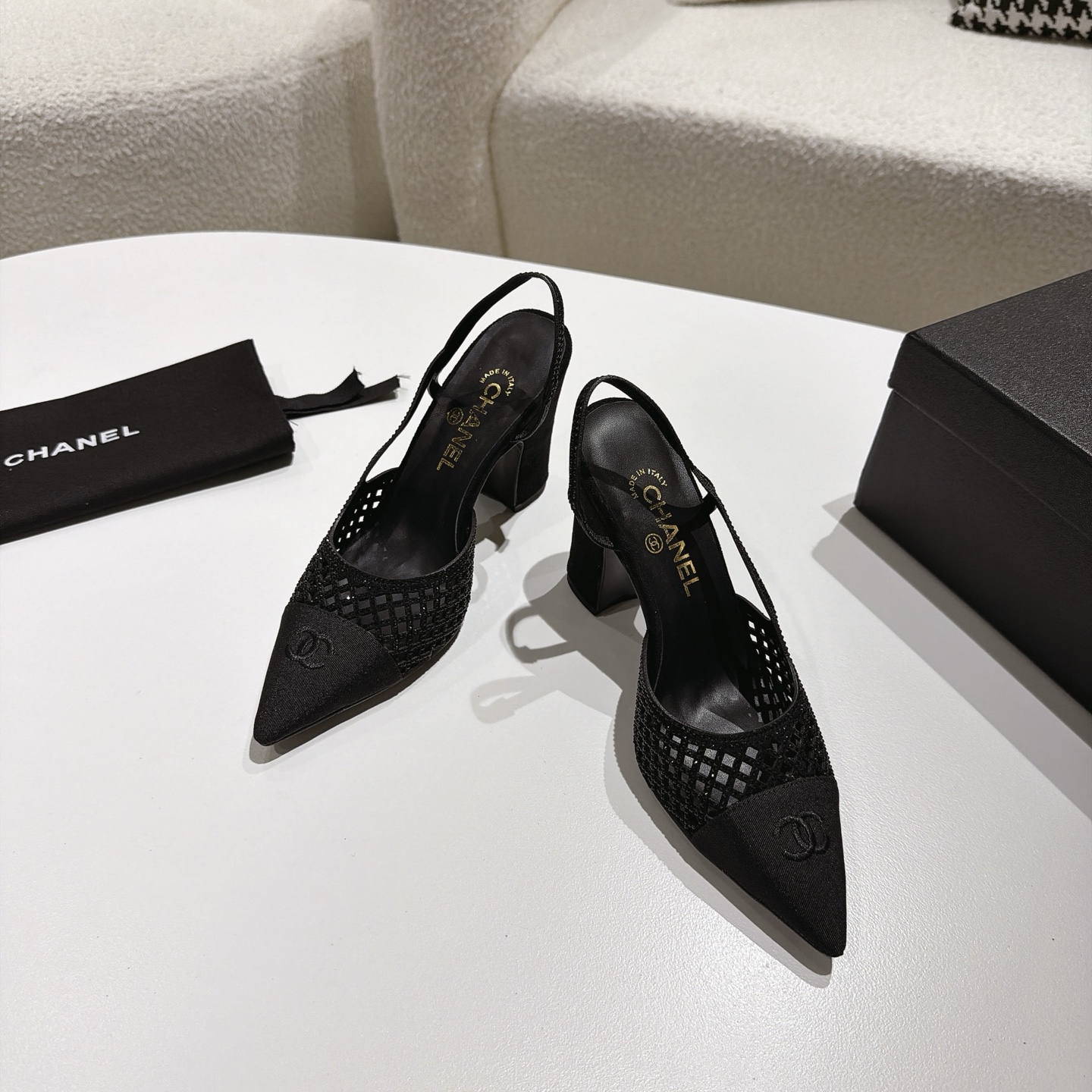 Sandals in Black