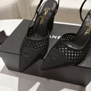 Sandals in Black