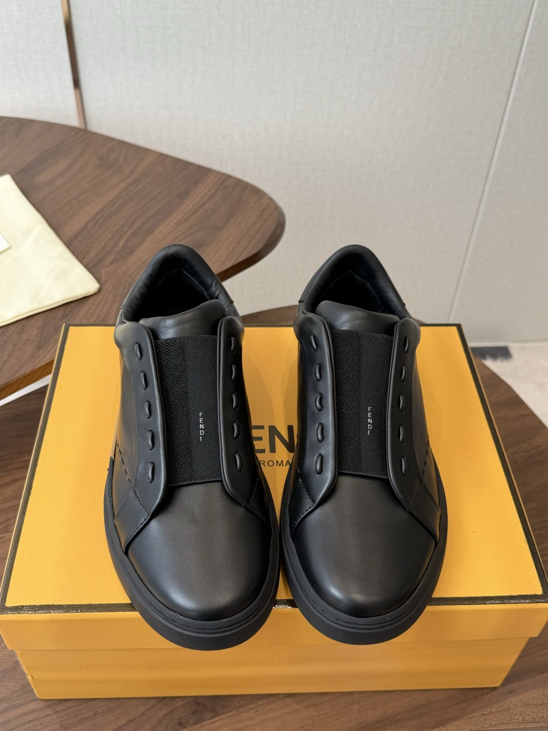 Fendi Sneakers