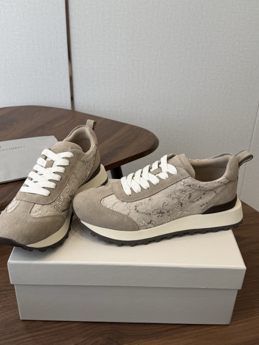 Sneakers