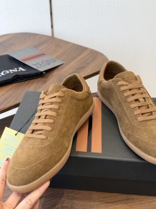 Shoes in Black