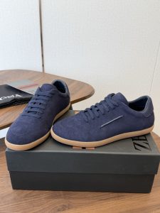 Shoes in Black