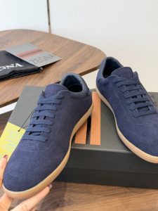 Shoes in Black
