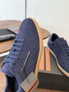 Shoes in Black