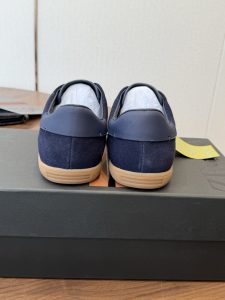 Shoes in Black