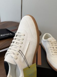 Shoes in Black