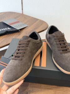 Shoes in Black