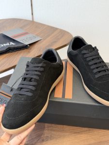 Shoes in Black