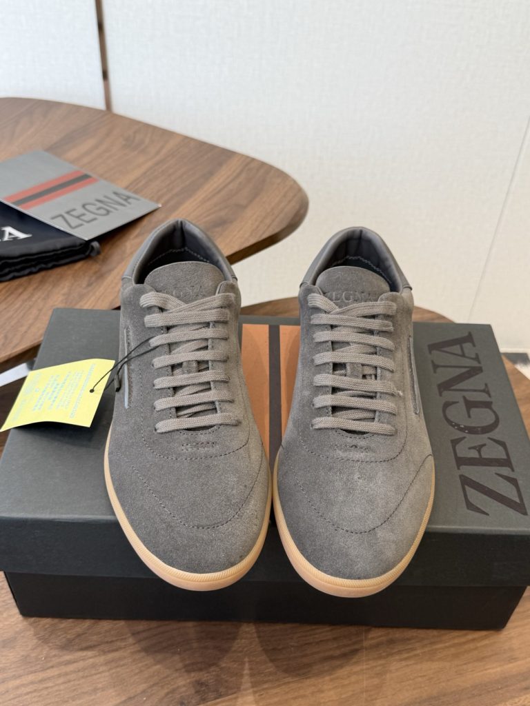 Shoes in Black