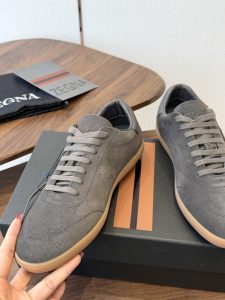 Shoes in Black