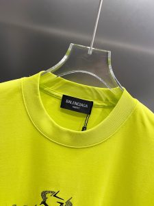 Balenciaga T-Shirt in Black