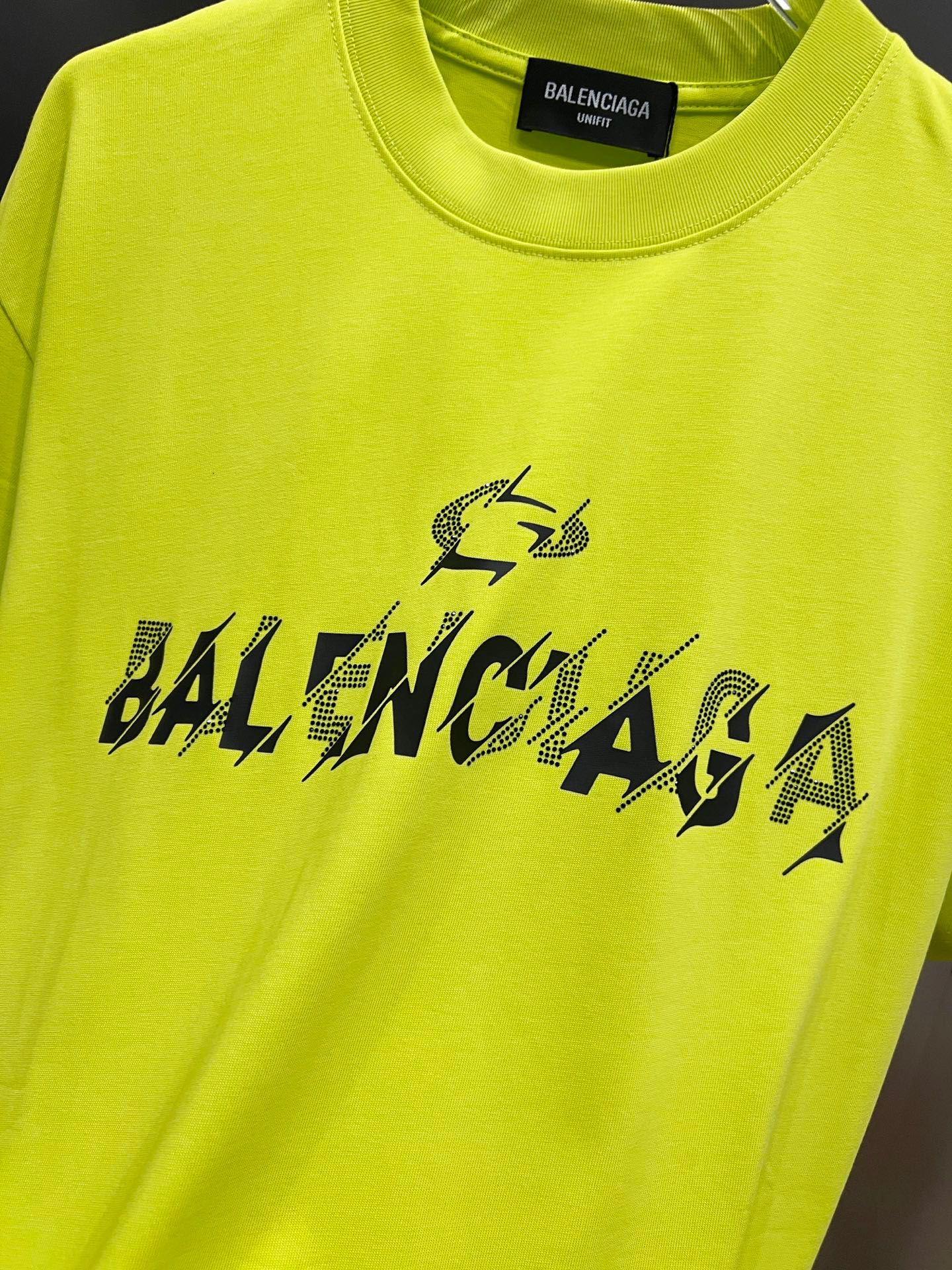 Balenciaga T-Shirt in Black