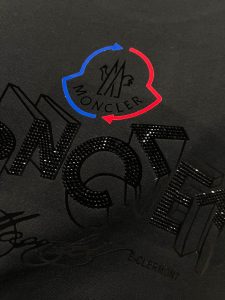 Moncler T-Shirt in Black
