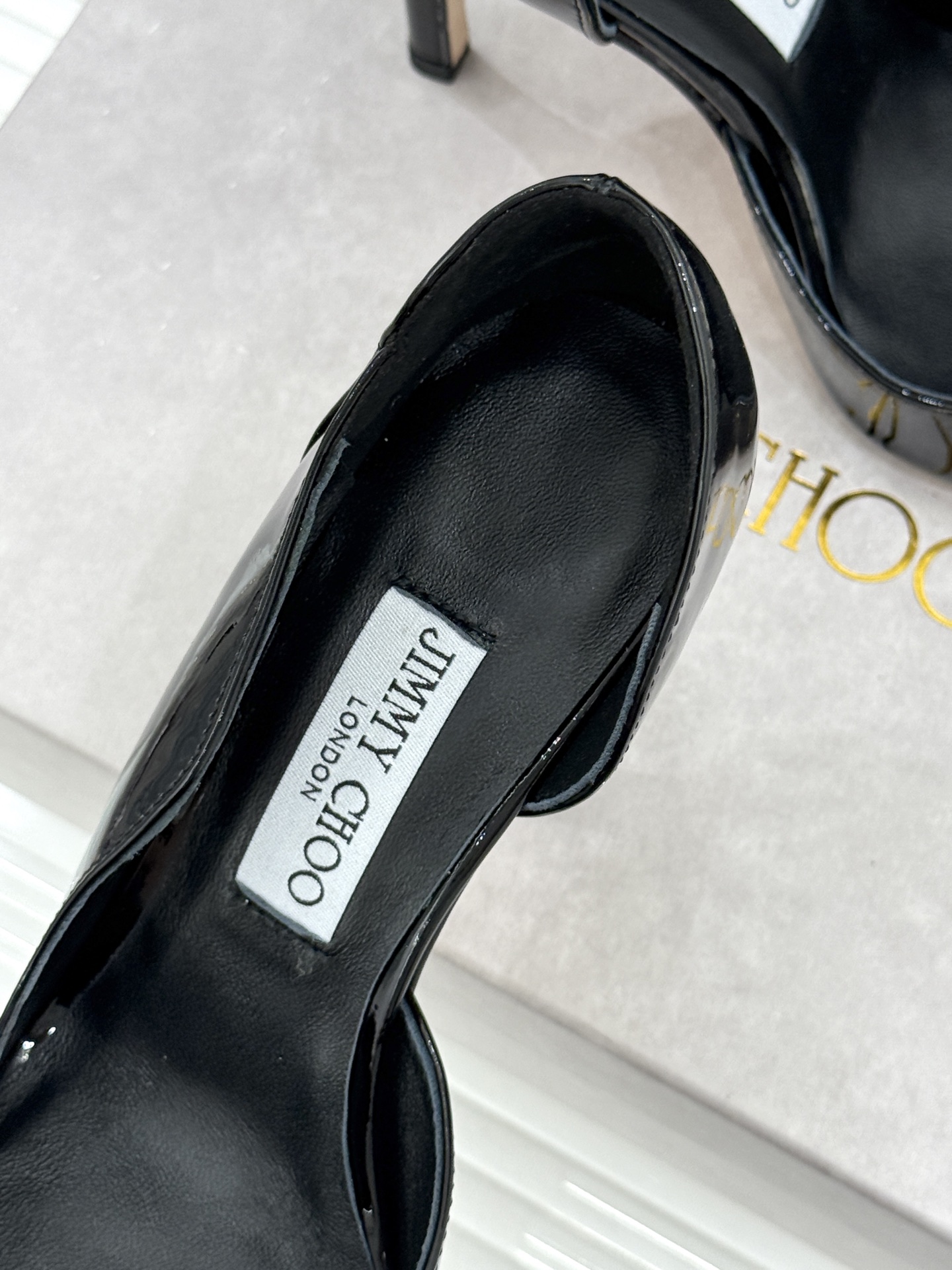 Heels 86320260905