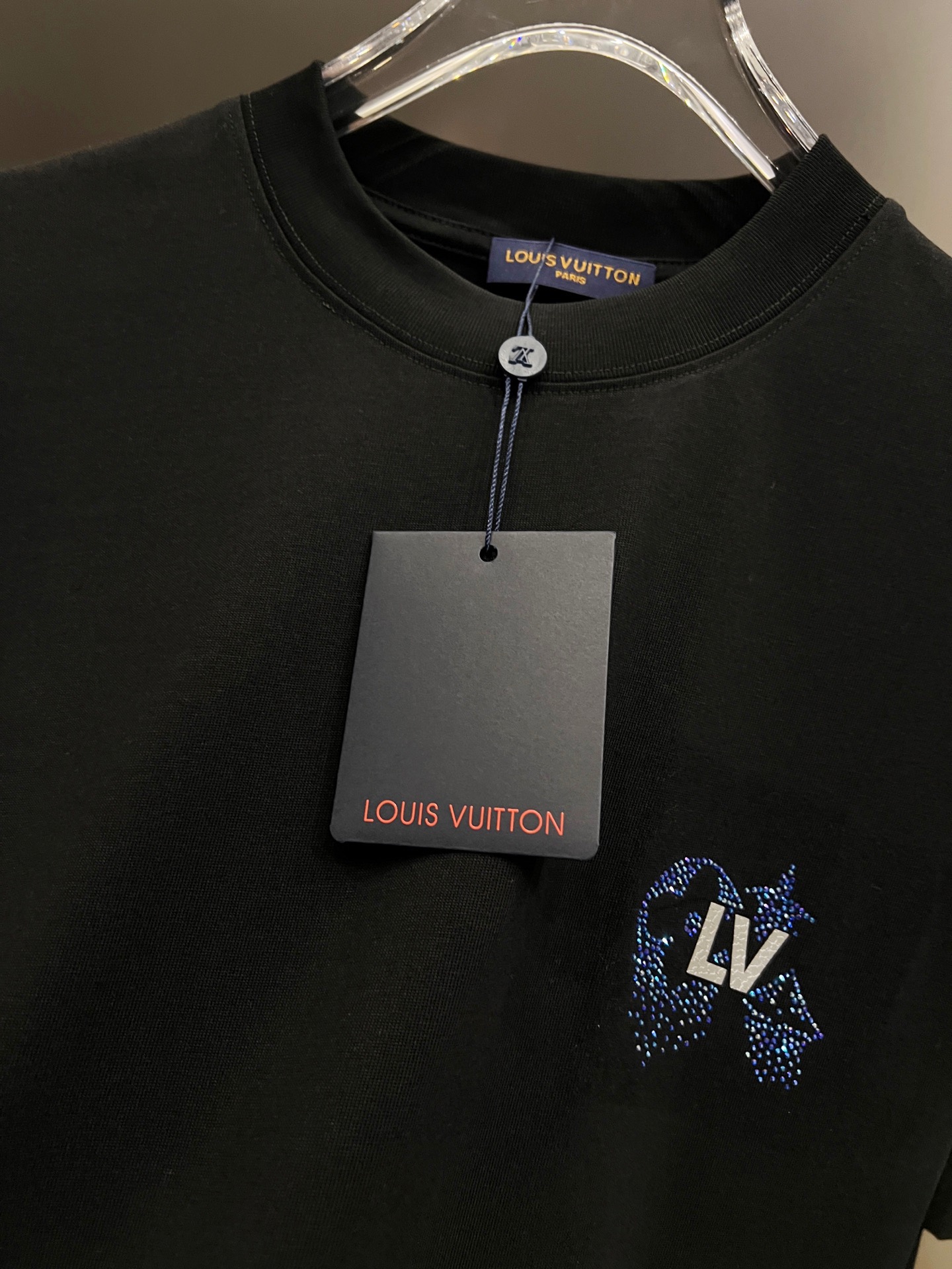 T-Shirt in Black