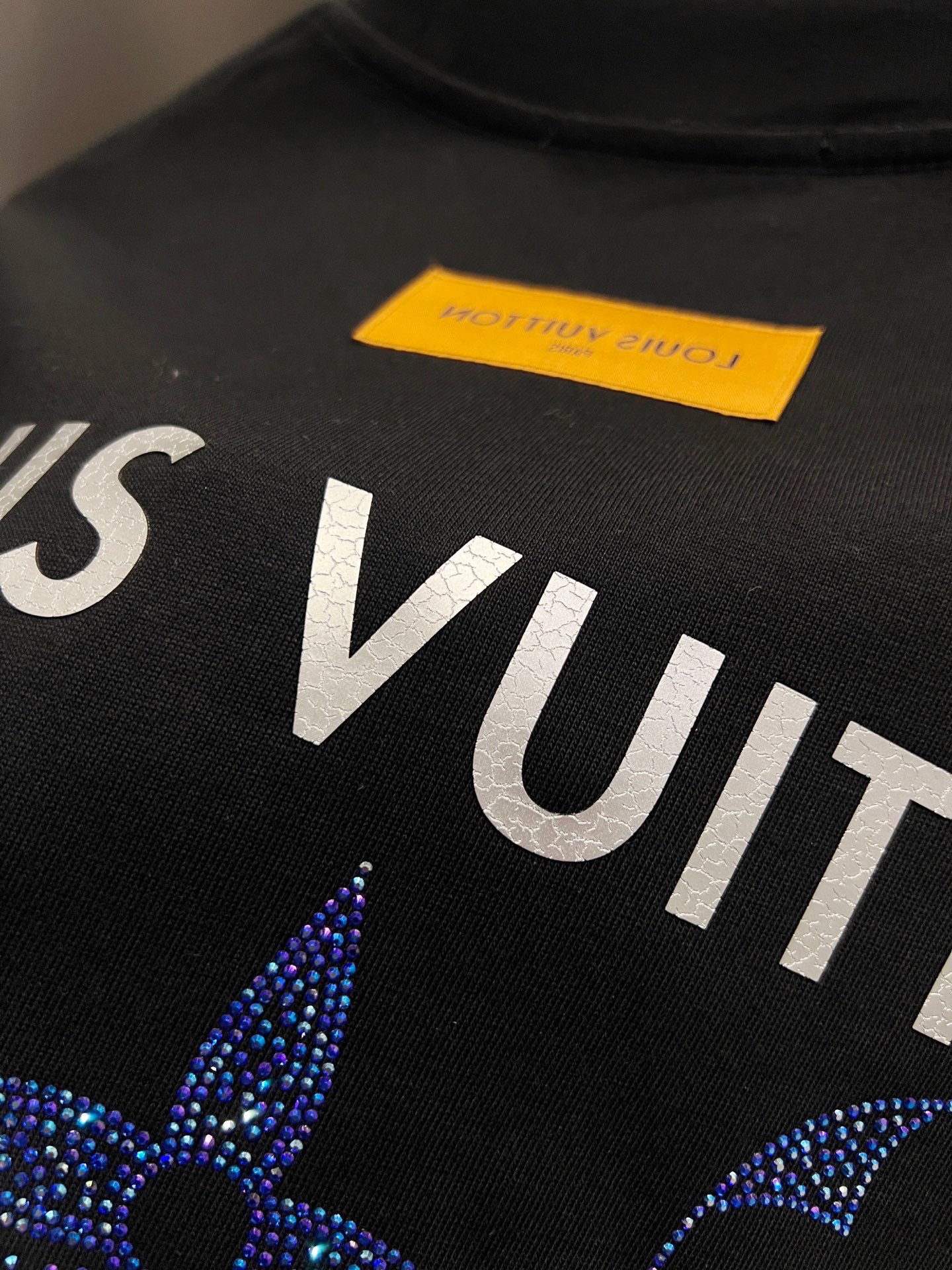 T-Shirt in Black