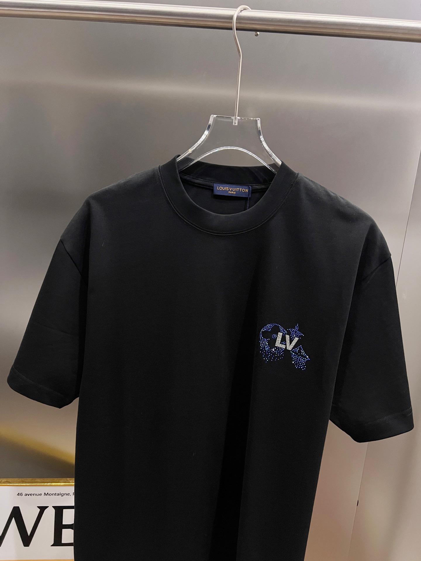 T-Shirt in Black