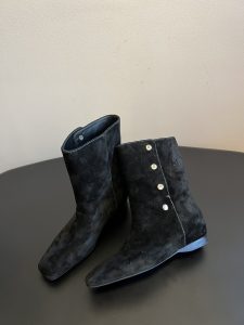 Boots in Brown
