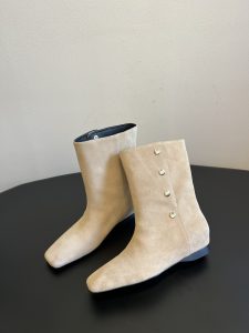 Boots in Brown