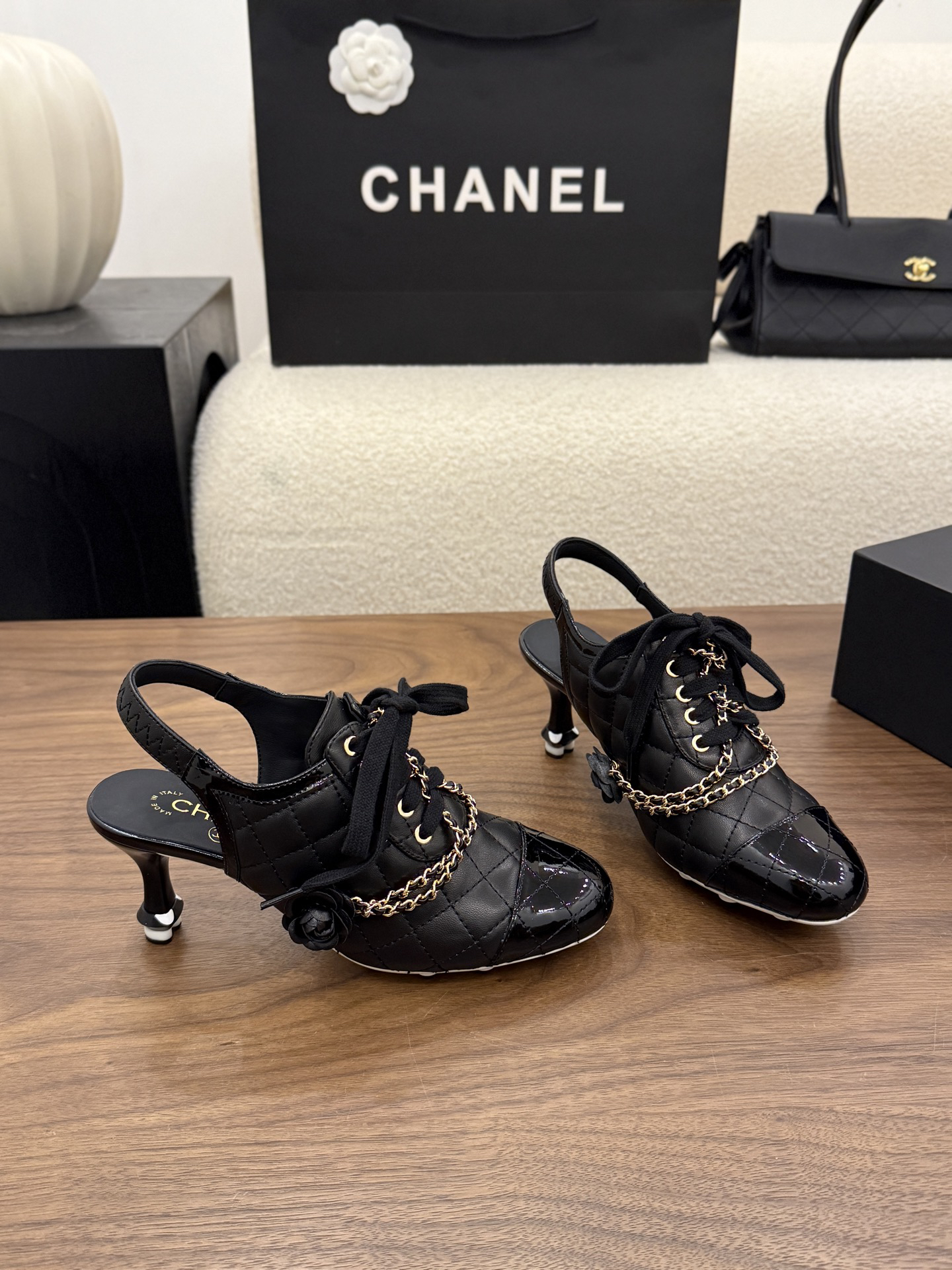 Shoes 344041