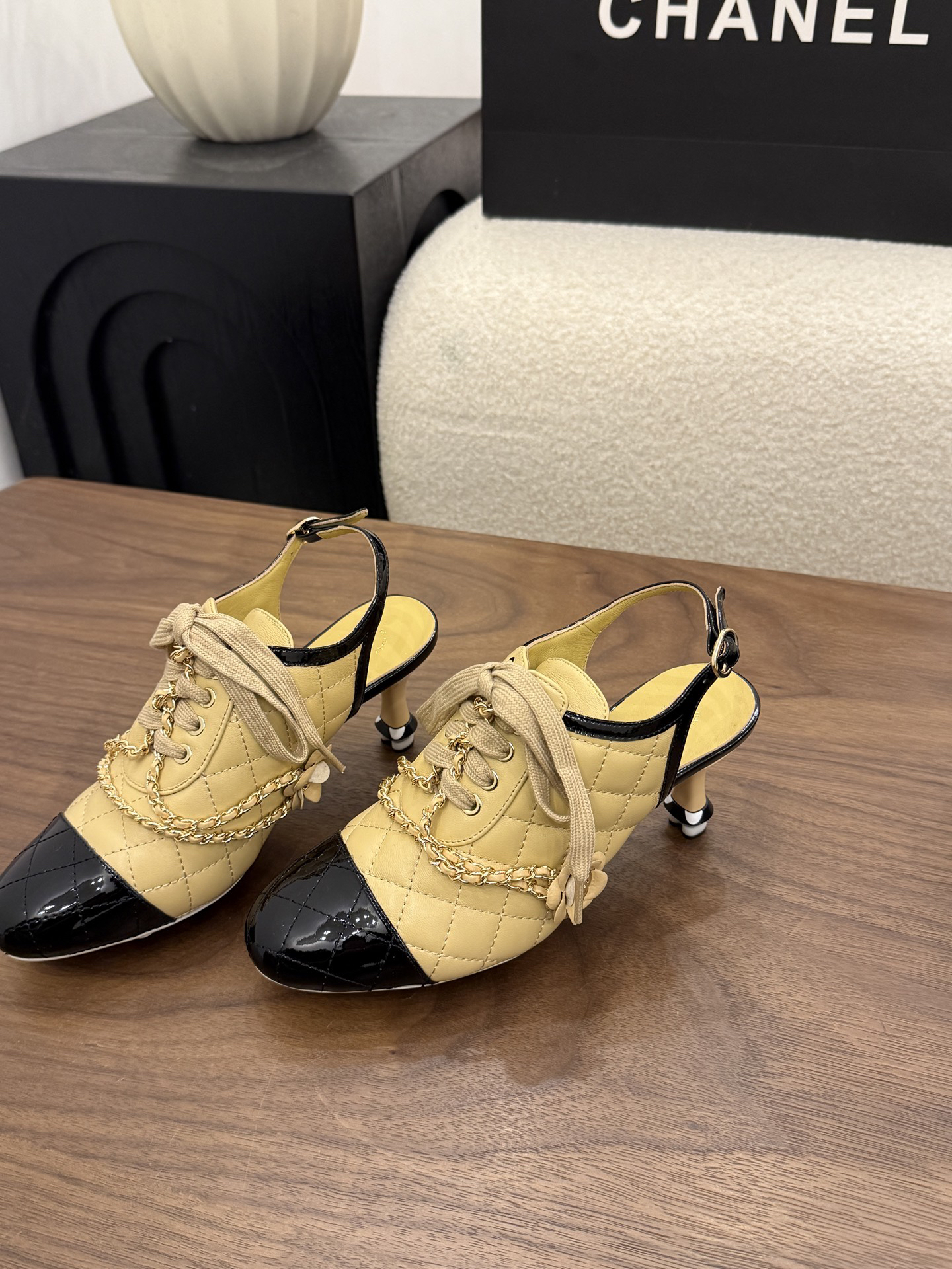 Shoes 344041
