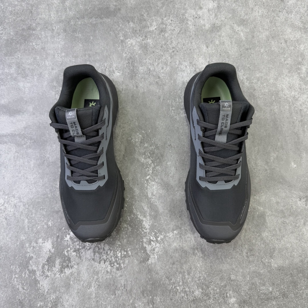 Shoes 17032
