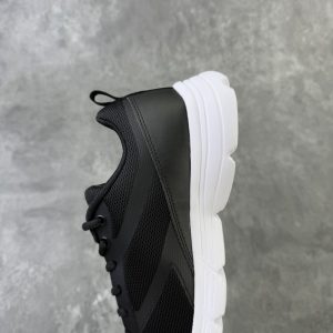 Shoes in Beige