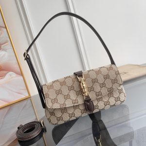 Bag 8671 in Beige