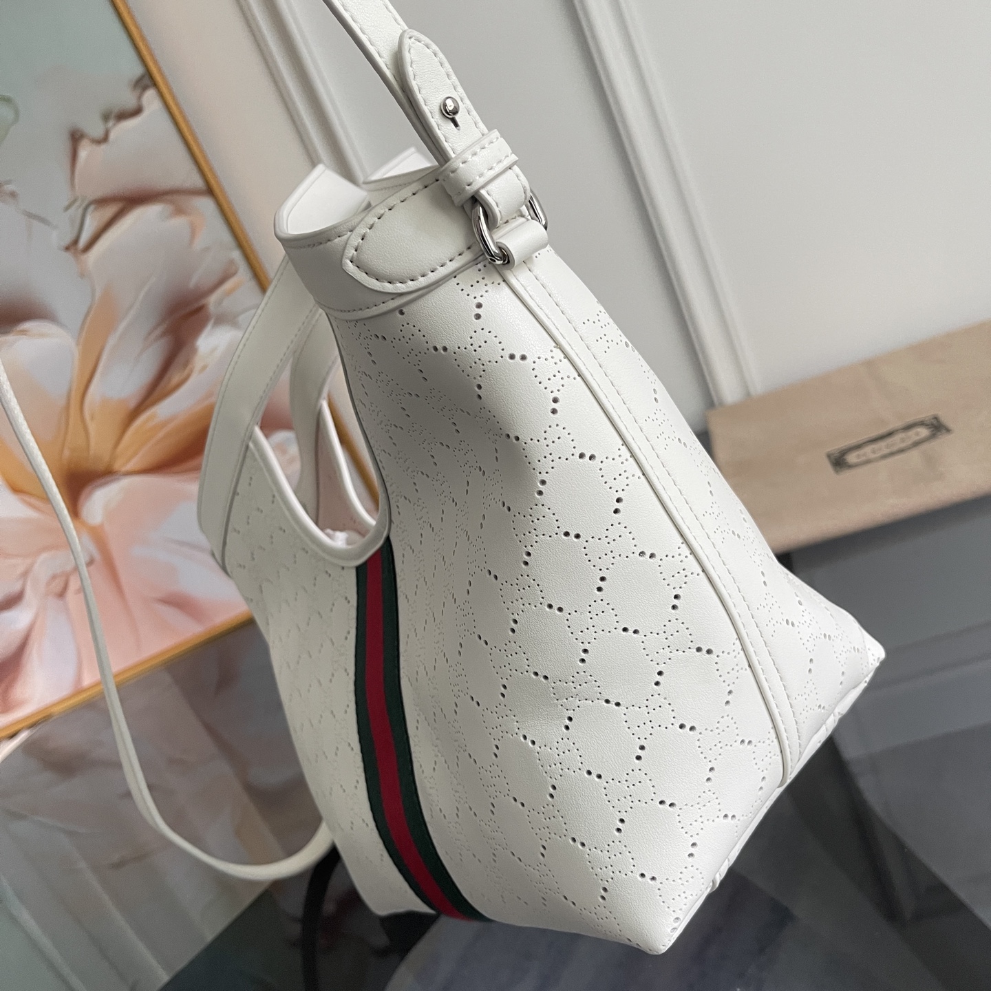 Bag 8608