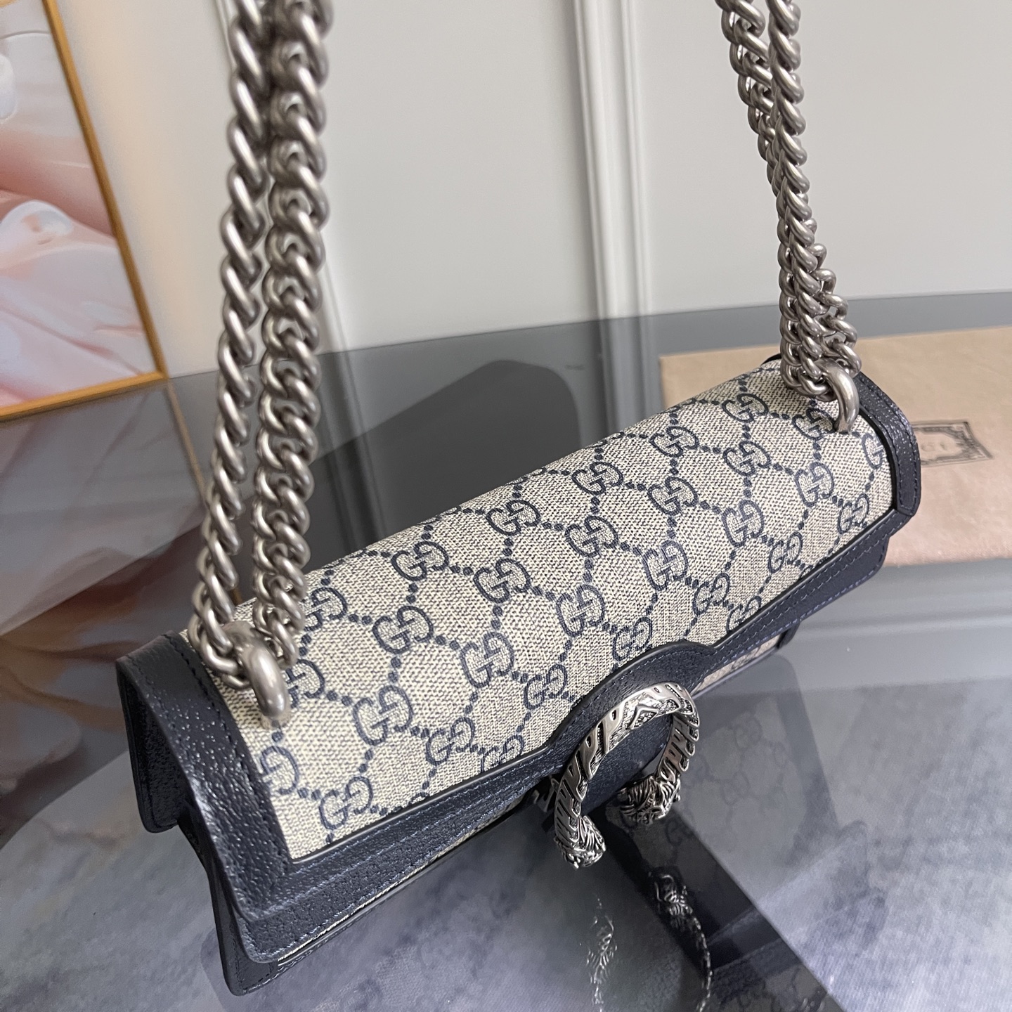 Bag 4996