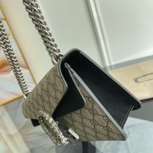Bag 4996
