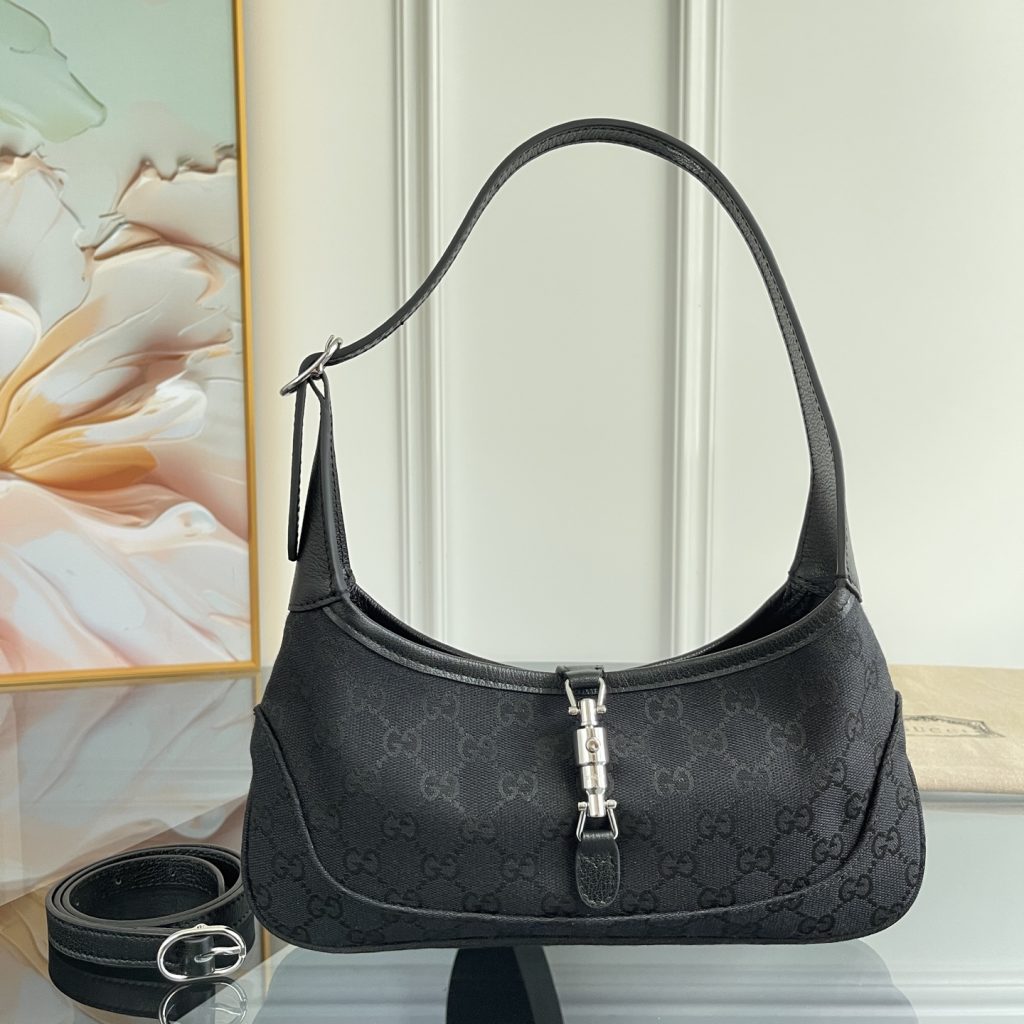 Bag 8631