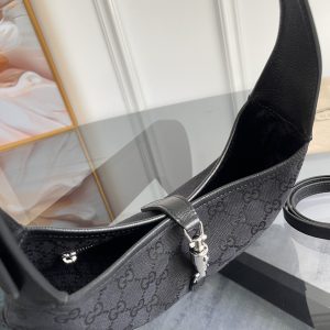 Bag 8631