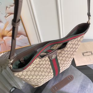 Bag 865452 in Beige