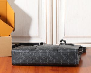 Louis Vuitton Briefcase M11742