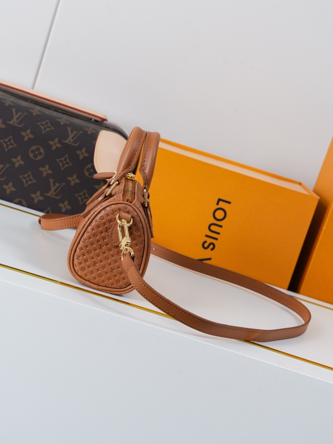 Louis Vuitton Nano Speedy Shoulder Bag M29472 in Brown