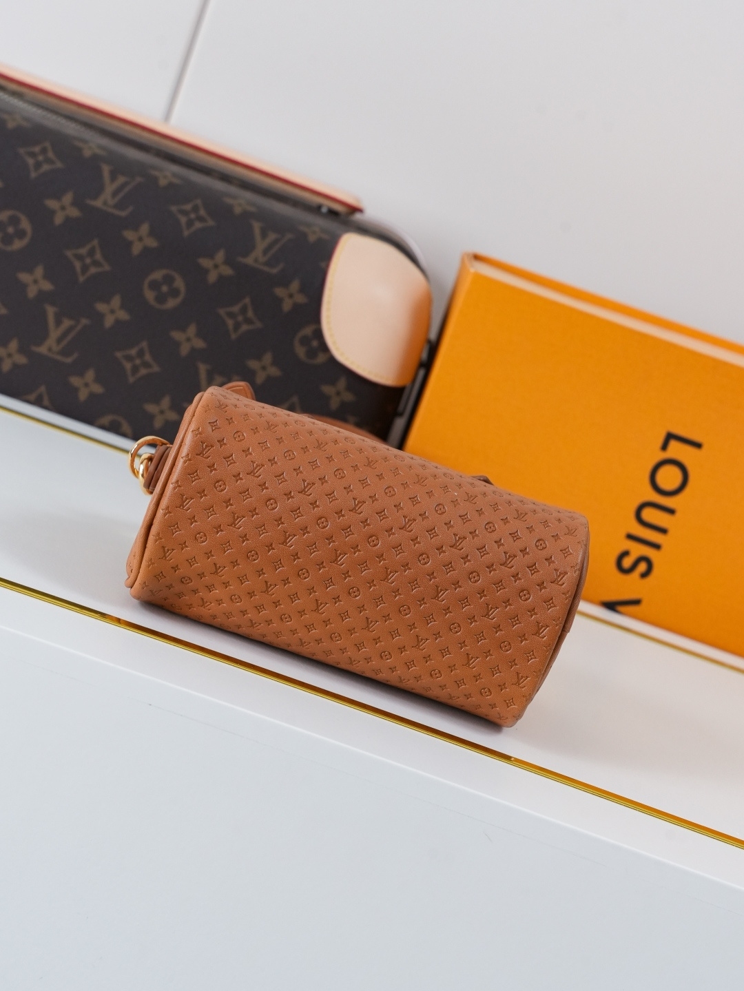 Louis Vuitton Nano Speedy Shoulder Bag M29472 in Brown