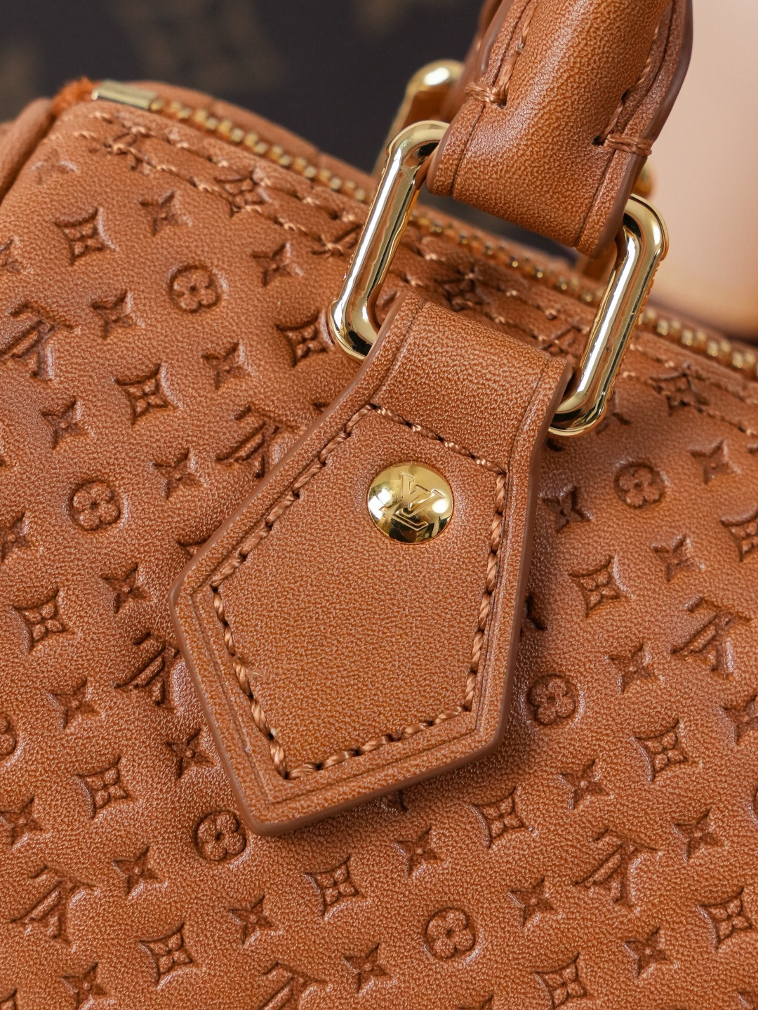 Louis Vuitton Nano Speedy Shoulder Bag M29472 in Brown