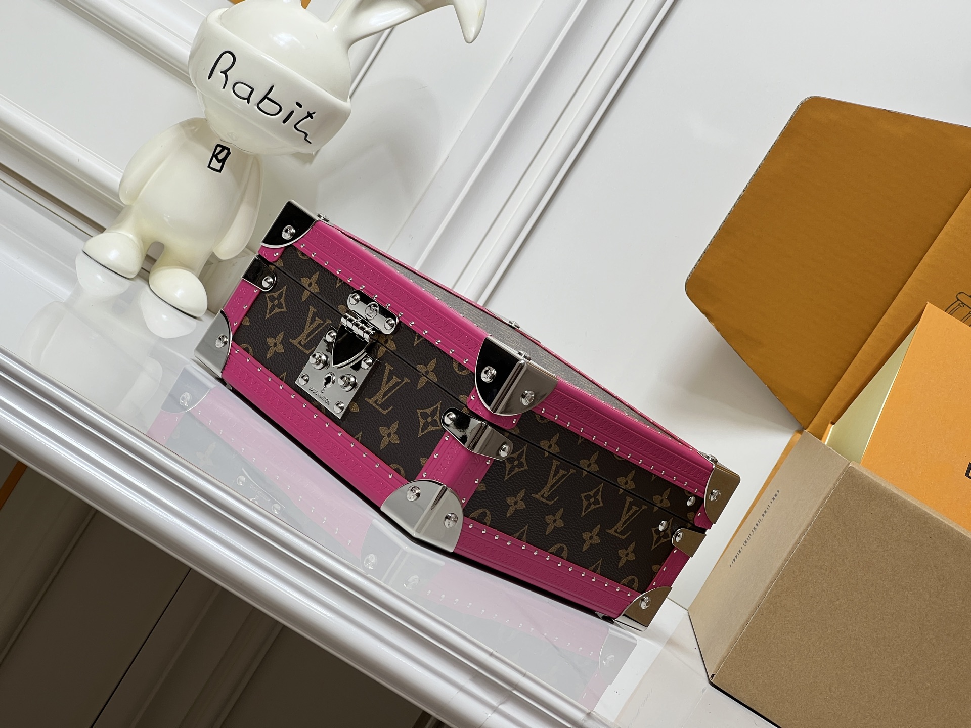 Louis Vuitton Handbag M27834