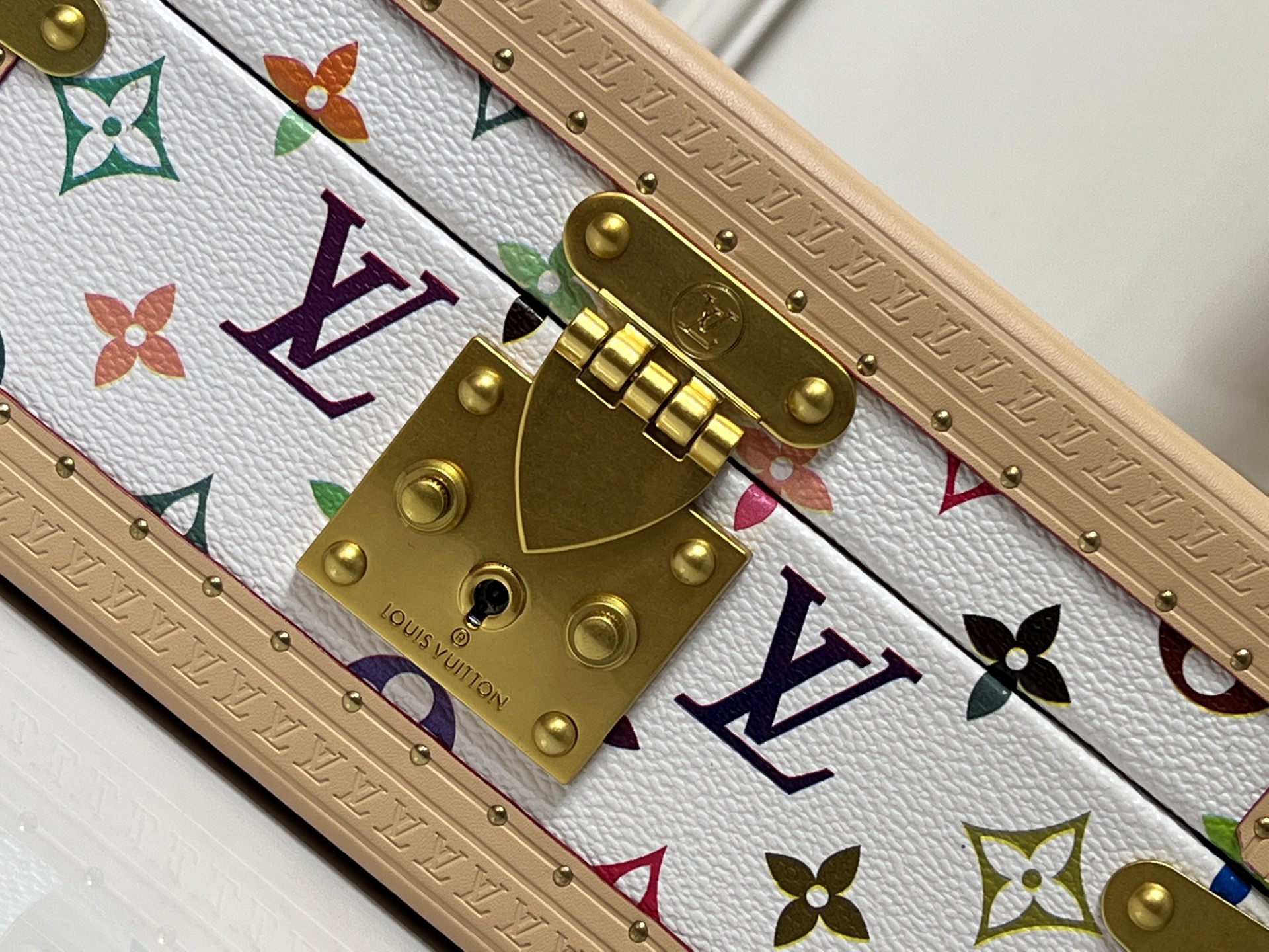 Louis Vuitton Handbag M27834