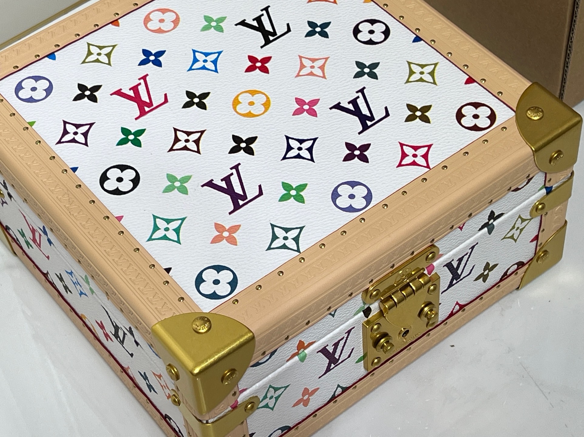 Louis Vuitton Handbag M27834