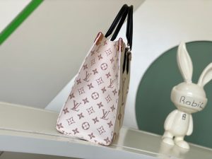 Louis Vuitton Tote Bag M46912