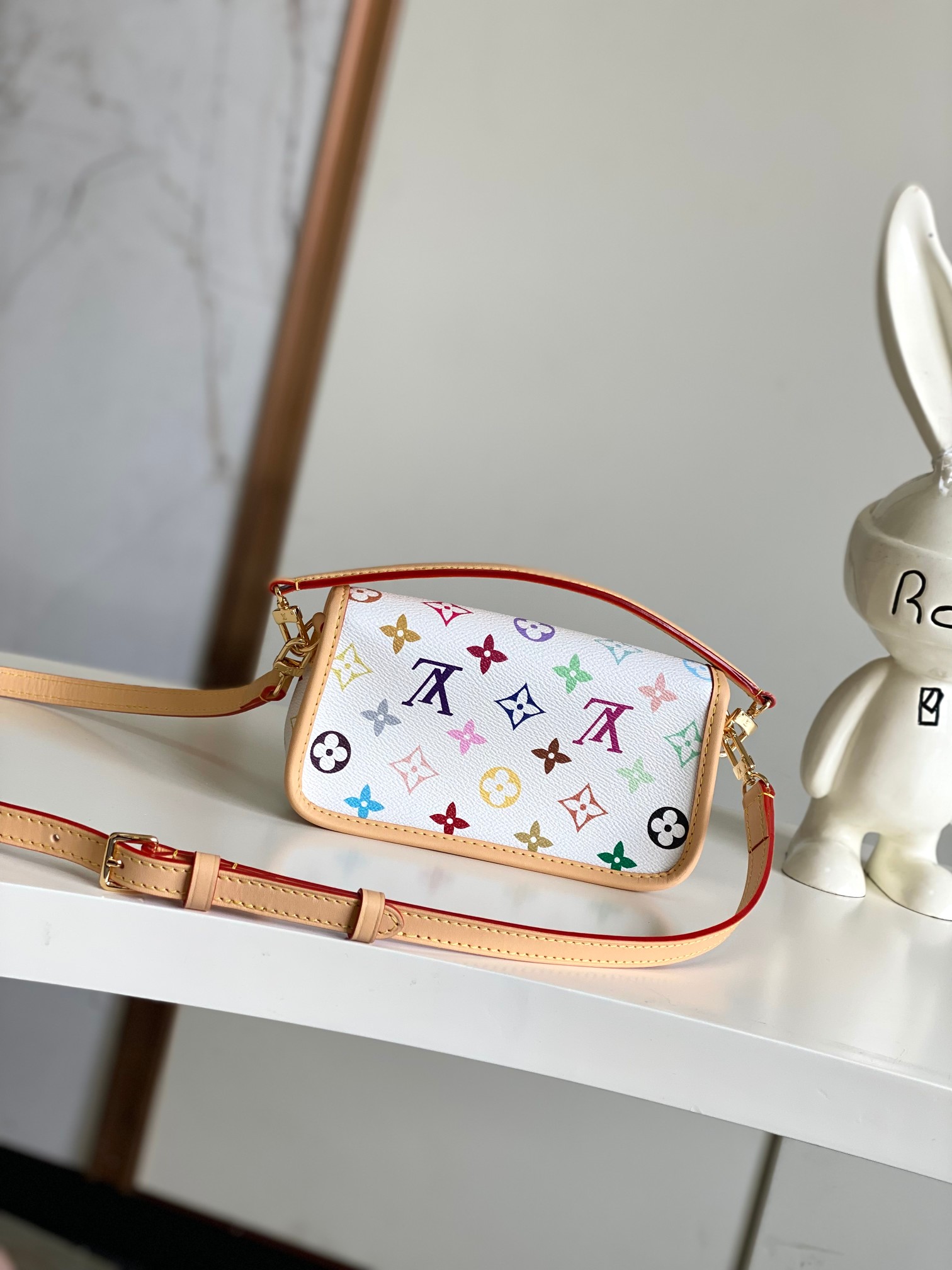 Louis Vuitton Handbag M14194