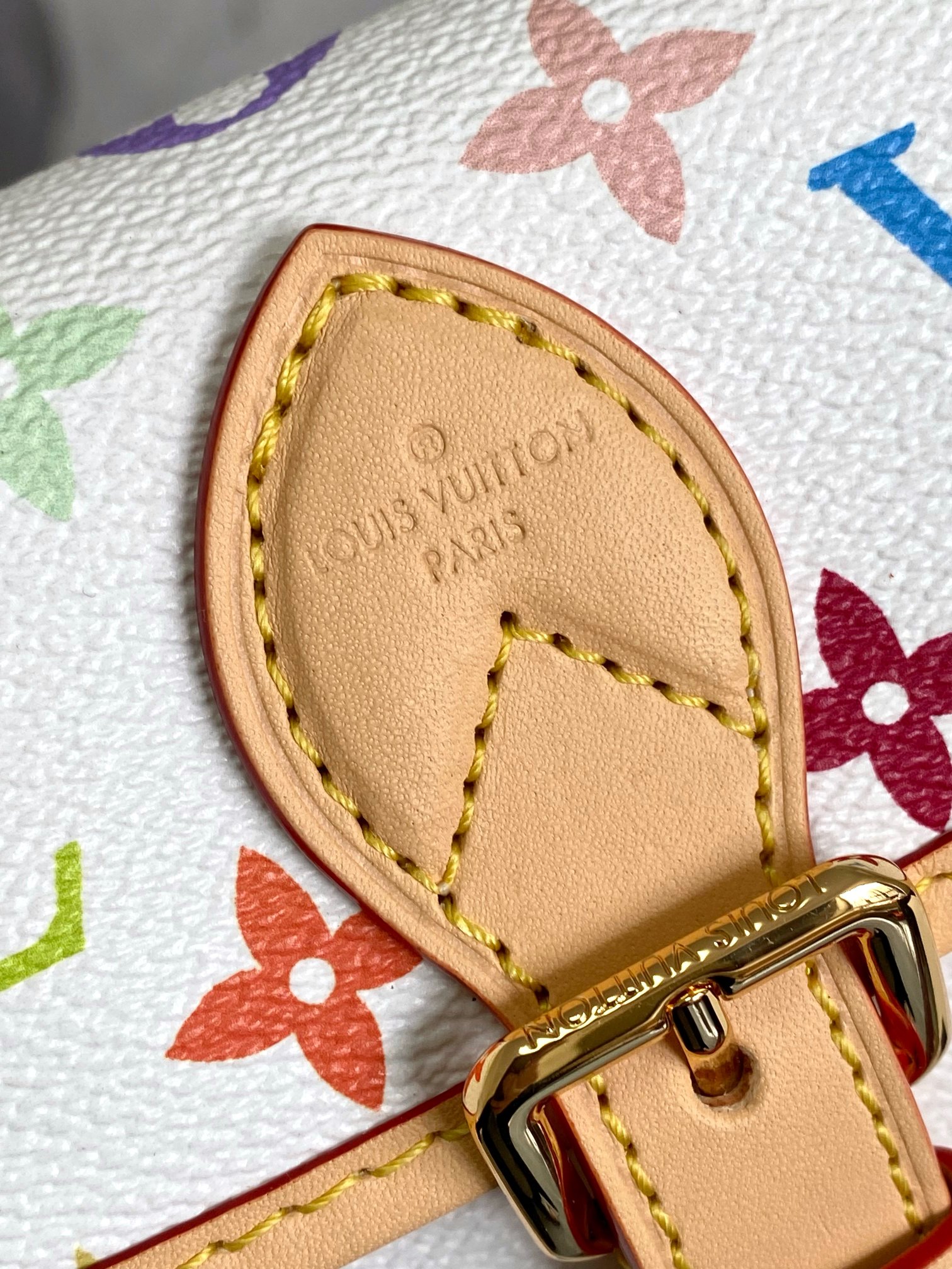 Louis Vuitton Handbag M14194