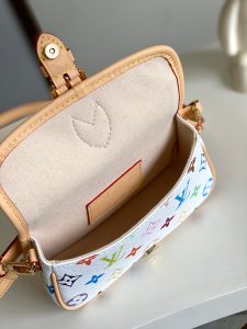 Louis Vuitton Handbag M14194