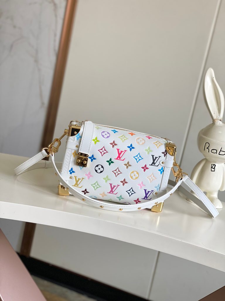 Louis Vuitton Handbag M14046