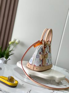 Louis Vuitton Alma BB Handbag M13078