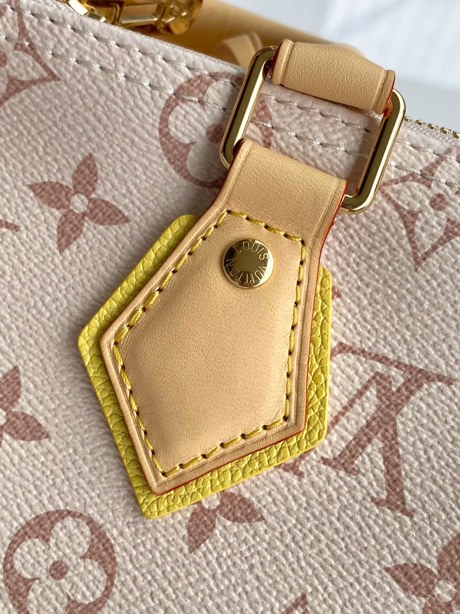Handbag M2A038