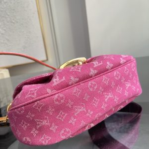 Louis Vuitton Handbag M46829 in Blue